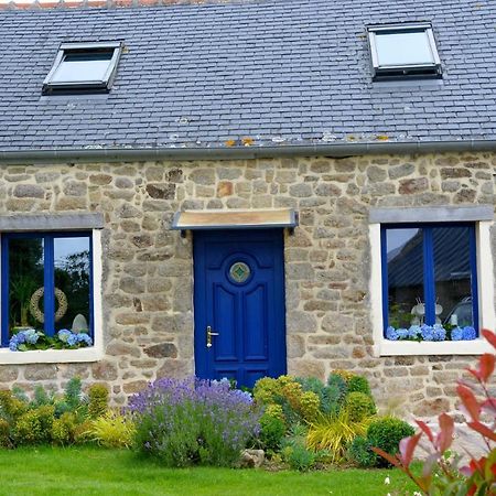 Le Clos Des Agapanthes Plogonnec Eksteriør billede